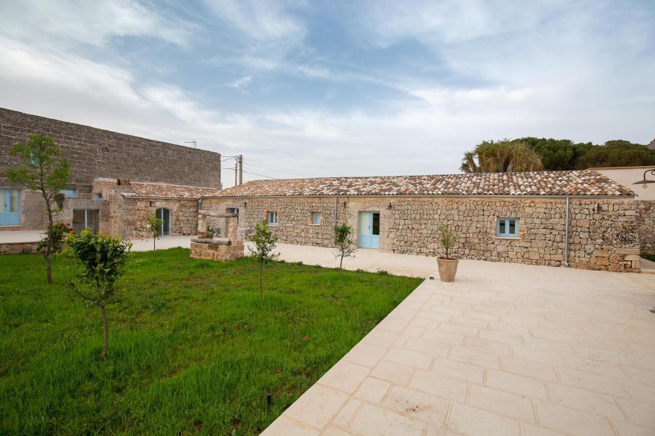 Masseria Violante Boutique Hotel Руфано Екстериор снимка