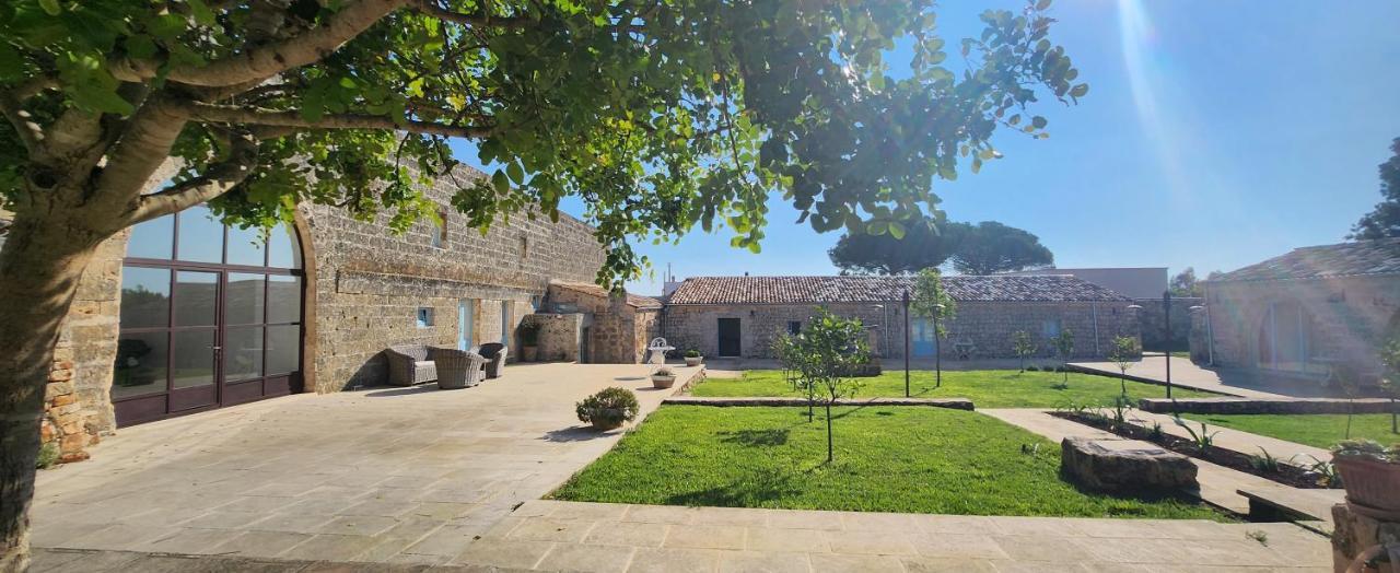 Masseria Violante Boutique Hotel Руфано Екстериор снимка